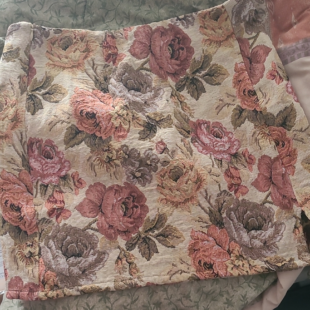 Cider Tan Floral Print Mini Skirt L NWT
